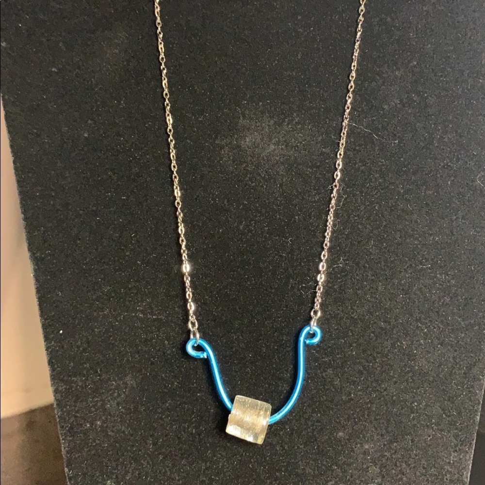 Fancy Fidget necklace